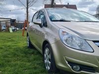 Gebraucht Opel Corsa 80 PS (58 kW) 2010 Gelb Kleinwagen