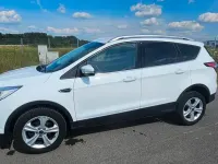 Gebraucht Ford Kuga Trend 150 PS (110 kW) 2017 Weiß SUV