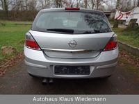 gebraucht Opel Astra 1.4 Twinport ecoFLEX Select. "110 Jahre"