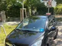Gebraucht Opel Agila 69 PS (50 kW) 2009 Schwarz Kleinwagen