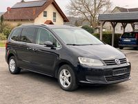 Second-hand VW Sharan 140 CP (102 kW) 2011 Negru Monovolum