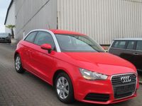Gebraucht Audi A1 Attraction 86 PS (63 kW) 2011 Rot Limousine