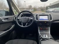 Gebraucht Ford S-MAX Titanium 150 PS (110 kW) 2020 Schwarz Van / Kleinbus