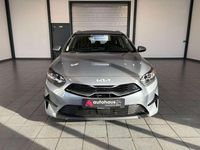 Gebraucht Kia Ceed Sportswagon Vision 160 PS (117 kW) 2023 (css) lunarsilber met. Kombi