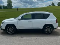 Gebraucht Jeep Compass Limited 170 PS (125 kW) 2013 Weiß SUV