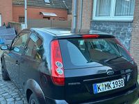 Gebraucht Ford Fiesta Style 60 PS (44 kW) 2007 Schwarz Kleinwagen