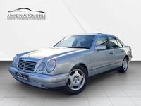 Gebraucht Mercedes E230 Avantgarde 150 PS (110 kW) 1997 Silber Limousine