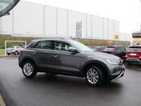 Gebraucht VW T-Roc Life 116 PS (85 kW) 2024 Grau SUV