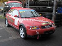 Gebraucht Audi A3 Attraction 125 PS (91 kW) 1997 Rot Kleinwagen