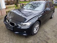 gebraucht BMW 318 d xDrive Touring -Navi,AHK,Pano,Tempo,BiXenon