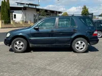 Gebraucht Mercedes ML350 235 PS (172 kW) 2004 Schwarz SUV
