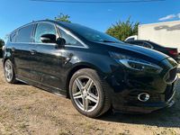 Gebraucht Ford S-MAX S 210 PS (154 kW) 2016 Schwarz Van / Kleinbus