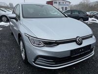 Gebraucht VW Golf VIII Life 150 PS (110 kW) 2023 Silber Limousine