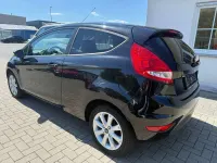 Gebraucht Ford Fiesta Trend 82 PS (60 kW) 2011 Pantherschwarz metallic Kleinwagen