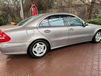 Gebraucht Mercedes E240 177 PS (130 kW) 2004 Limousine