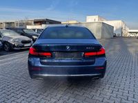 Gebraucht BMW 530e 292 PS (214 kW) 2022 Blau Limousine