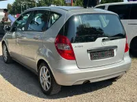 Gebraucht Mercedes A160 95 PS (69 kW) 2010 Silber Limousine