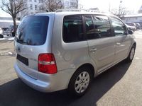 Gebraucht VW Touran Highline 140 PS (102 kW) 2005 Silber Van / Kleinbus