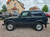 Gebraucht Lada Taiga 83 PS (61 kW) 2018 Grün SUV