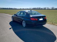Gebraucht BMW 523 204 PS (150 kW) 2010 Blau Limousine
