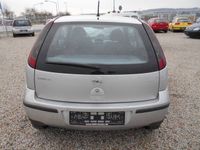 Gebraucht Opel Corsa Basis 60 PS (44 kW) 2003 Silber metallic Limousine