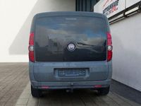 Gebraucht Fiat Doblò Dynamic 105 PS (77 kW) 2012 Colore esterno bordeaux vr590 Van / Kleinbus