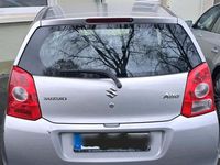 Gebraucht Suzuki Alto 69 PS (50 kW) 2010 Silber Kleinwagen