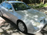 Gebraucht Mercedes C180 143 PS (105 kW) 2003 Silber
