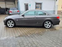 Gebraucht BMW 325 Cabriolet Comfort Edition 197 PS (144 kW) 2009 Braun Cabrio