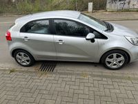 gebraucht Kia Rio 1.2 Klima/ZV/ 1.Hand TÜV 02/2025