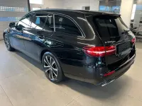 Second-hand Mercedes E300 194 CP (142 kW) 2022 Negru Berlinǎ