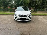 Gebraucht Opel Zafira 130 PS (95 kW) 2014 Weiß Van / Kleinbus