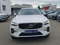Gebraucht Volvo XC60 Core 197 PS (144 kW) 2023 Weiß SUV