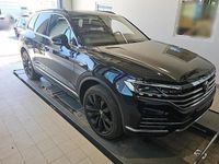 Gebraucht VW Touareg Elegance 286 PS (210 kW) 2022 Blau SUV