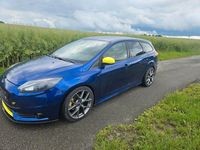 Gebraucht Ford Focus Trend 95 PS (69 kW) 2014 Blau Kombi