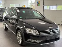 Gebraucht VW Passat Alltrack Basis 170 PS (125 kW) 2012 Deep black perleffekt Kombi
