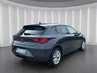 Usata Seat Leon 150 CV (110 kW) 2026 Grigio Berlina