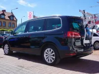 Gebraucht VW Sharan Highline 150 PS (110 kW) 2020 Deep black perleffekt Van / Kleinbus