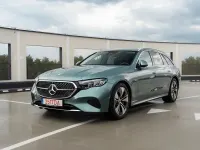 Gebraucht Mercedes E300 197 PS (144 kW) 2024 Grün Limousine