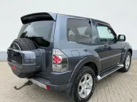 Gebraucht Mitsubishi Pajero Intense 170 PS (125 kW) 2008 Grau SUV