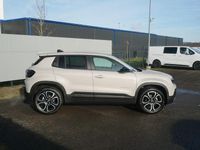 Neu Jeep Avenger Summit 101 PS (74 kW) 2026 Beige SUV