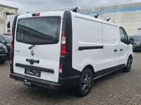 Gebraucht Renault Trafic Komfort 150 PS (110 kW) 2024 Gletscherweiss Van / Kleinbus