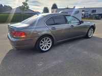 Gebraucht BMW 740 306 PS (225 kW) 2006 Silber Limousine