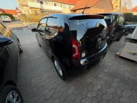 Używany VW up! 60 KM (44 kW) 2012 Czarny Hatchback