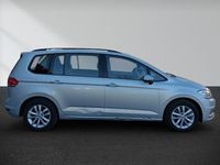 Gebraucht VW Touran 150 PS (110 kW) 2019 Silber Van / Kleinbus