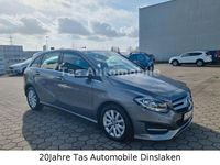 Gebraucht Mercedes B180 109 PS (80 kW) 2016 Mountaingrau Van / Kleinbus