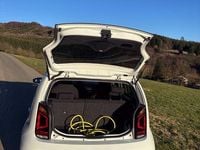 Gebraucht VW e-up! United 61 kW (83 PS) 2021 Weiß Kleinwagen