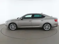 Gebraucht Skoda Superb LAURIN & KLEMENT 180 PS (132 kW) 2018 Grau Limousine