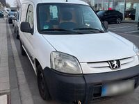 Gebraucht Peugeot Partner 100 PS (73 kW) 2006 Weiß Van / Kleinbus