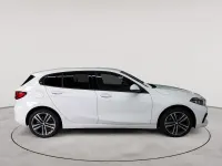 Gebraucht BMW 118 Advantage 150 PS (110 kW) 2023 Alpinweiß Limousine